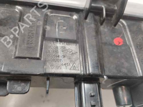 Używane Kierunkowskaz przedni prawy RENAULT CAPTUR I (J5_, H5_) 1.2 TCe 120 (120 hp) 26561442