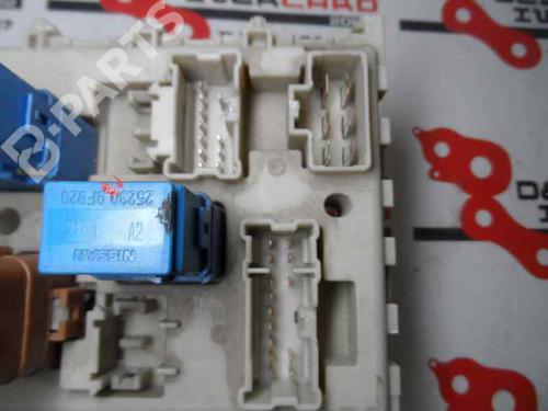 Fuse box NISSAN PRIMERA Hatchback (P12)  | BP587444E1 