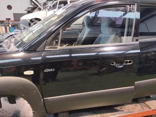 Used Left front door HYUNDAI TUCSON (JM) 2.0 All-wheel Drive (141 hp) 17156383