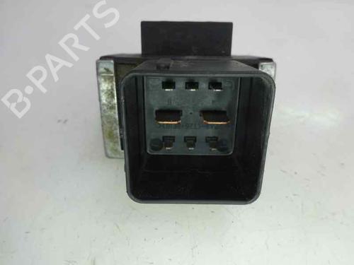 Used Electronic module RENAULT SCÉNIC III (JZ0/1_) 1.5 dCi (106 hp) 9094415