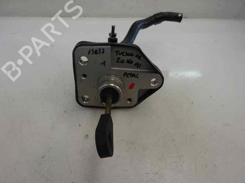 Used Clutch slave cylinder Clutch slave cylinder HYUNDAI TUCSON (JM) 2.0 All-wheel Drive (141 hp) 14170137 14170137