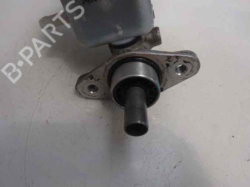 Used Brake master cylinder Brake master cylinder KIA SPORTAGE II (JE_, KM_) 2.0 CRDi (140 hp) 3154157 3154157