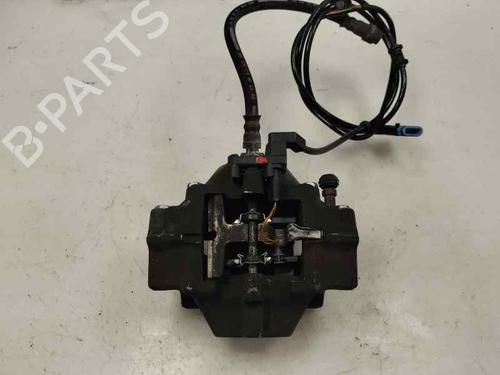 Used Right rear brake caliper Right rear brake caliper MERCEDES-BENZ CLK (C209) CLK 270 CDI (209.316) (170 hp) 26568071 26568071