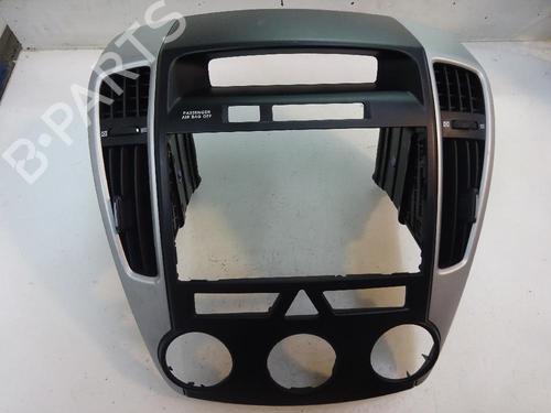 Luftventil KIA CEE'D Hatchback (ED) 1.4 (105 hp) 11096178