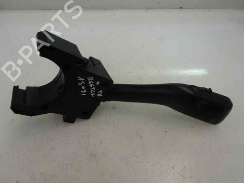 Commodo Essuie Glace / Phare VW NEW BEETLE (9C1, 1C1) 1.9 TDI (90 hp) 9728741