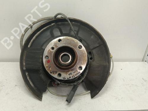 Used Left rear steering knuckle Left rear steering knuckle BMW 1 (E87) 120 i (150 hp) 40039243 40039243