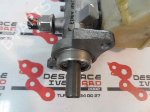Brake master cylinder MERCEDES-BENZ M-CLASS (W163) ML 270 CDI (163.113) | BP1623564M77