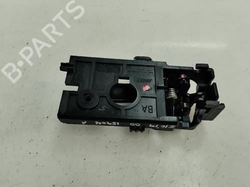Used Front right interior door handle Front right interior door handle 17394627 17394627