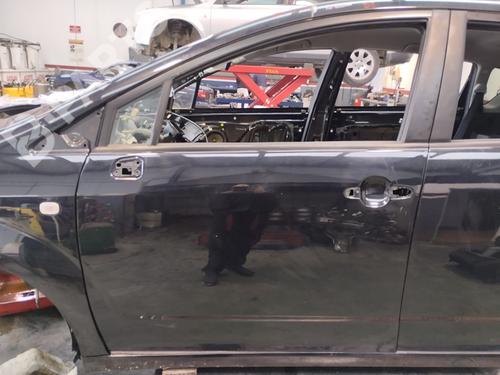 Used Left front door TOYOTA COROLLA Verso (ZER_, ZZE12_, R1_) 1.8 (ZNR11_, ZNR11R) (129 hp) 11940447
