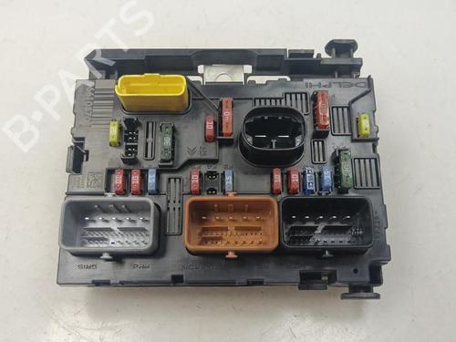 Used Fuse box Fuse box PEUGEOT 307 SW (3H) 1.6 16V (109 hp) 40039216 40039216