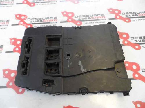 Used Fuse box Fuse box 585964 585964