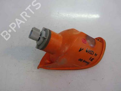 Clignoteur links FORD FOCUS I (DAW, DBW) 1.6 16V (100 hp) 4907723