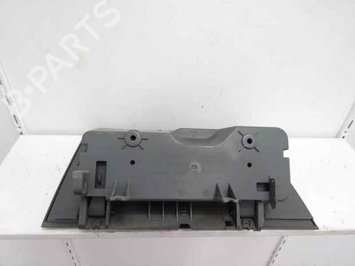 Used Glove box Glove box 7557918 7557918