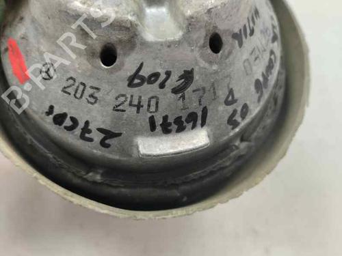 Used Engine mount MERCEDES-BENZ CLK (C209) CLK 270 CDI (209.316) (170 hp) 26568092
