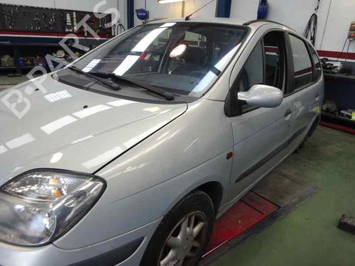 Left taillight RENAULT SCÉNIC I MPV (JA0/1_, FA0_) 1.9 dTi (JA0N) | BP7030164C34