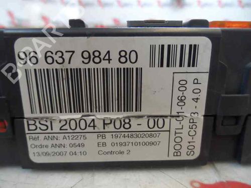 Used Fuse box Fuse box 1163551 1163551