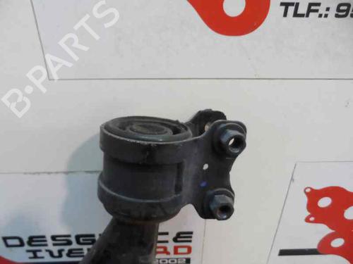 Querlenker rechts vorne für VOLVO C30 (533) 2.0 D (136 hp) 586861