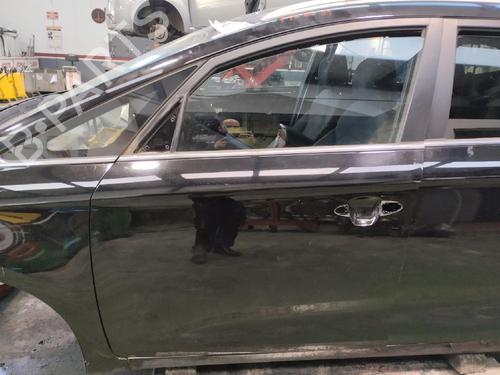 left-front-door-kia-carens-iv-2015-2013-16317325 main image