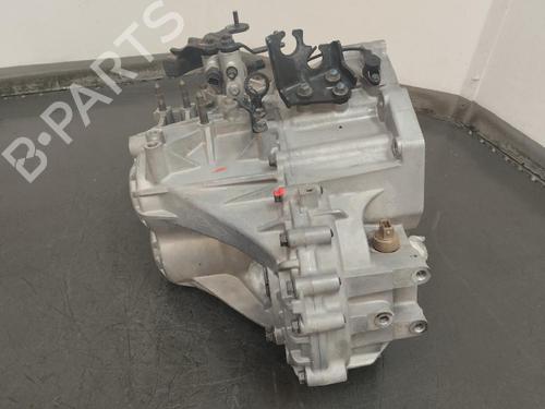 Used Gearbox Gearbox KIA CARNIVAL / GRAND CARNIVAL III (VQ) 2.9 CRDi (185 hp) 13417813 13417813