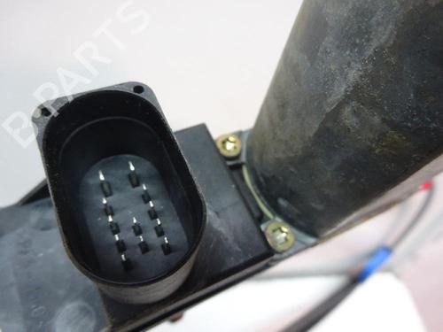 Vindusheismekanisme venstre bak AUDI A3 (8L1) 1.6 (102 hp) 10978566