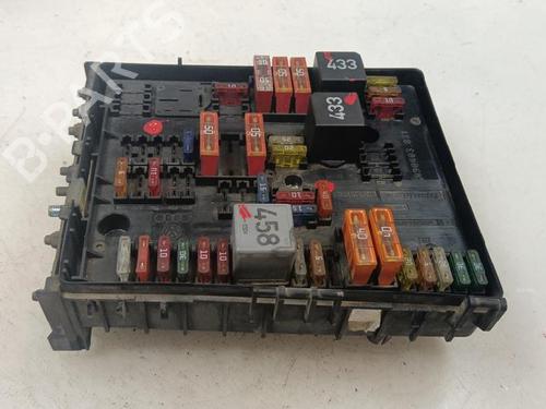 Used Fuse box Fuse box VW TOURAN (1T1, 1T2) [2003-2011] 35741912 35741912