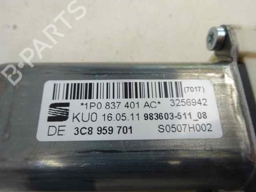 Used Left front window motor Left front window motor 8695747 8695747