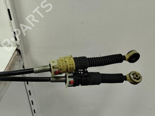 Used Gear lever DACIA SANDERO II TCe 90 (B8M1, B8MA, B8AC) (90 hp) 17839696