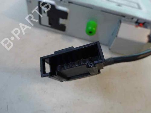 Used Radio Radio 4951452 4951452