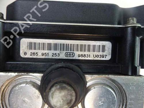 Used ABS pump CITROËN C4 Picasso I MPV (UD_) 1.6 HDi (109 hp) 6713663