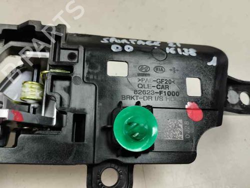Used Front right interior door handle KIA SPORTAGE IV (QL, QLE) 1.6 GDI (132 hp) 21394674
