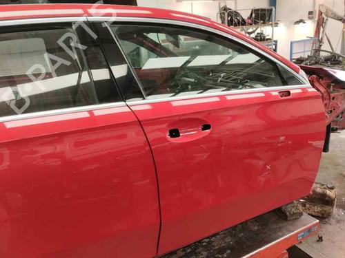 Used Right front door MERCEDES-BENZ A-CLASS (W177) [2018-2025]  21271607