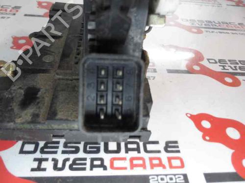 Serrure avant droite FORD FOCUS I Turnier (DNW) 1.8 Turbo DI / TDDi (90 hp) 358941