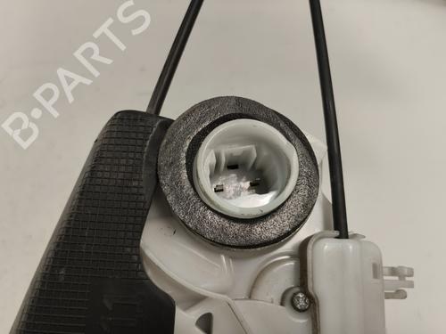 Rear left lock TOYOTA YARIS (_P13_) 1.5 Hybrid (NHP130_, NHP130) | BP19483127C100 