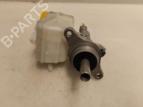 Used Brake master cylinder Brake master cylinder 13747596 13747596