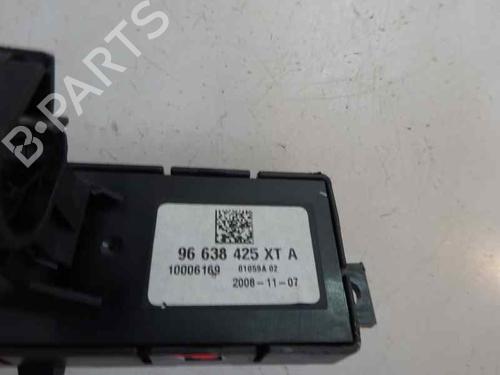 Used Warning switch Warning switch 4746938 4746938