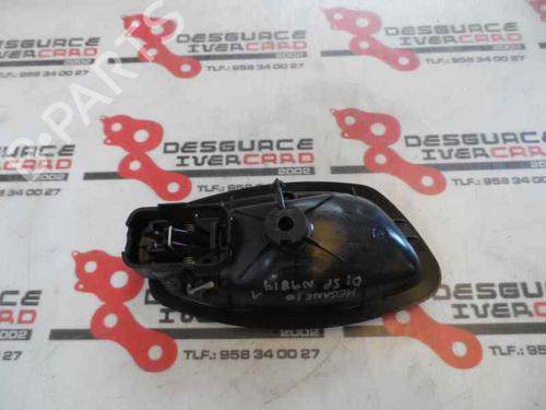 Used Front left interior door handle Front left interior door handle 3212963 3212963