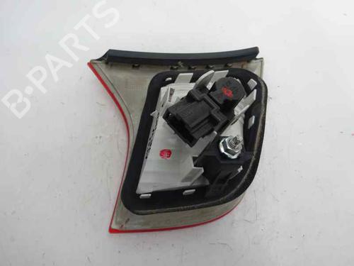 Used Right tailgate light Right tailgate light 6576324 6576324