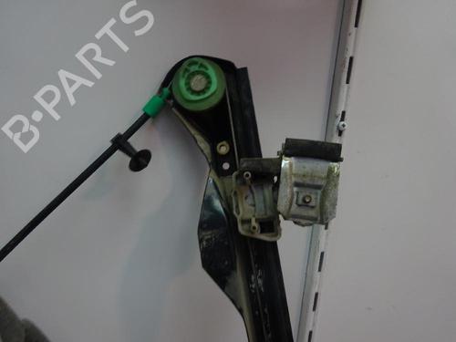 Lève-vitre avant droit FORD FOCUS I (DAW, DBW) 1.8 TDCi | BP10496725C23