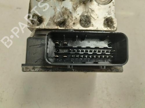 Used ABS pump LANCIA YPSILON (843_) 1.2 (843.AXA1A) (60 hp) 17130811