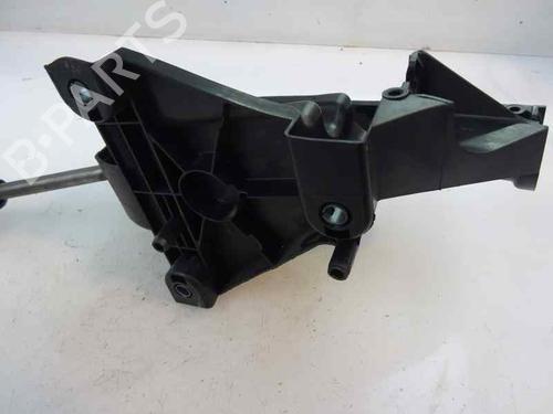 Used Gear lever Gear lever 9236228 9236228