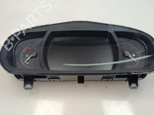 Used Instrument cluster Instrument cluster 35744940 35744940