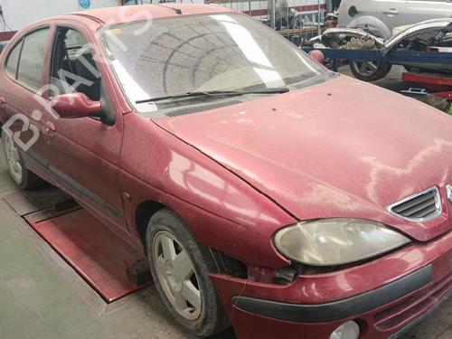 Used Parts RENAULT MEGANE I Classic (LA0/1_) 1.9 dCi (LA05, LA1F) 4839346