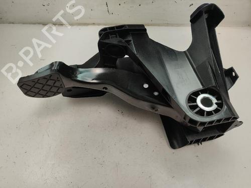 Used Break pedal Break pedal 18144710 18144710