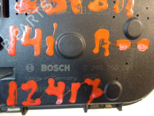 Gasklephuis SEAT IBIZA II (6K1) 1.4 (60 hp) 1979759