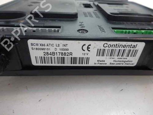 Used Fuse box Fuse box 6713710 6713710