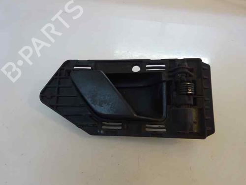 Used Front right interior door handle Front right interior door handle 3213091 3213091