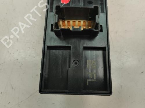 Used Left front window switch Left front window switch 18111513 18111513