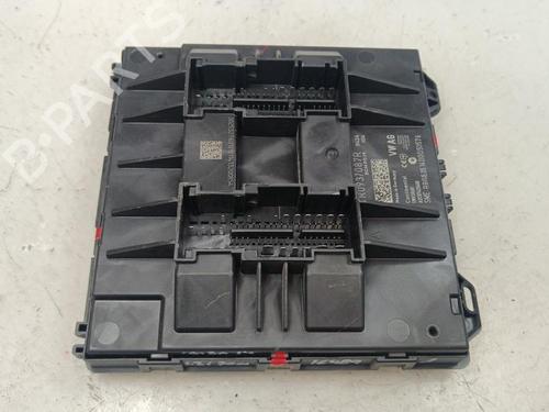 Used Fuse box Fuse box 38060455 38060455