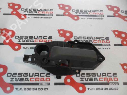 Used Front left interior door handle Front left interior door handle 3213029 3213029