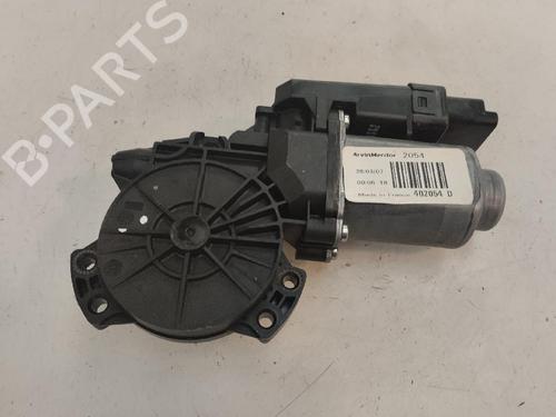 Used Right front window motor Right front window motor 13460117 13460117